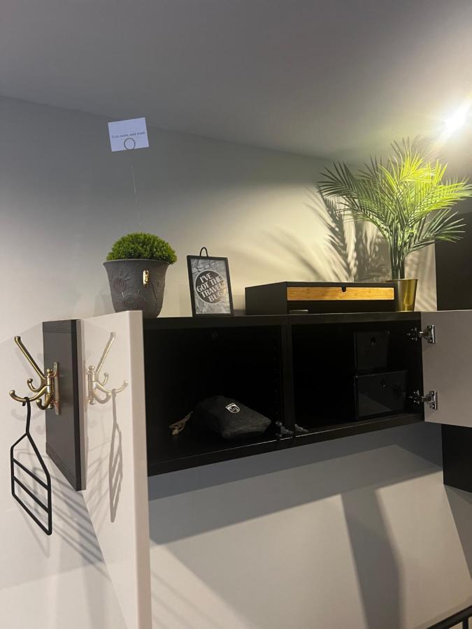 Cozy Charming Spot - Superb Location Butas