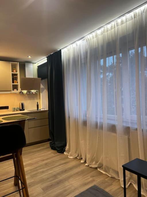 Butas Cozy Charming Spot - Superb Location *